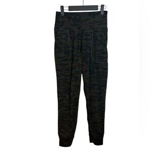 Oalka Green Camo Jogger Pants